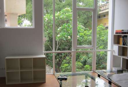 VAN PHUC BUILDING - N ° 2 NUI TRUC, BA DINH, HA NOI